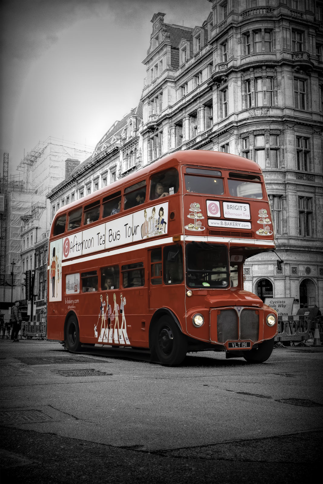 Ouderwetse rode bus in Londen